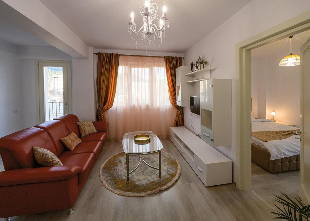 Apartament Laur グラ・フモアルルイ エクステリア 写真